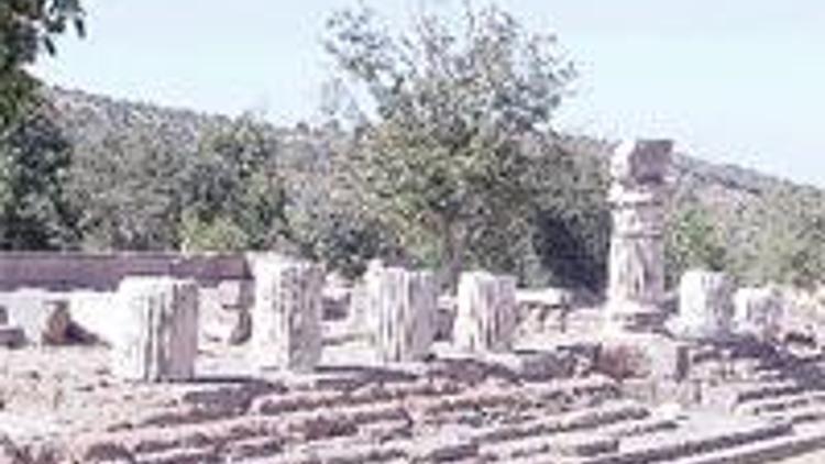 Birkaç kere bulunan ve hep unutulan Apollon Tapınağı artık kaybolmayacak