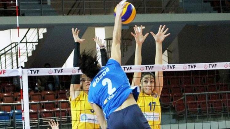 Vakıfbank 3 - 0 Bakırköy Berlediyesi Yeşilyurt