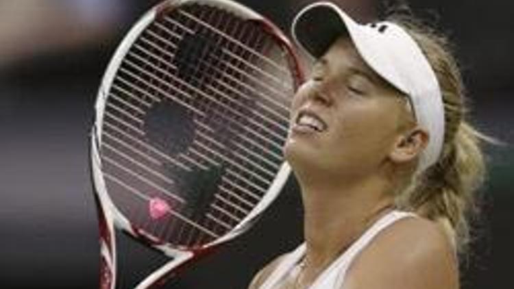 Wozniacki ilk turda veda etti