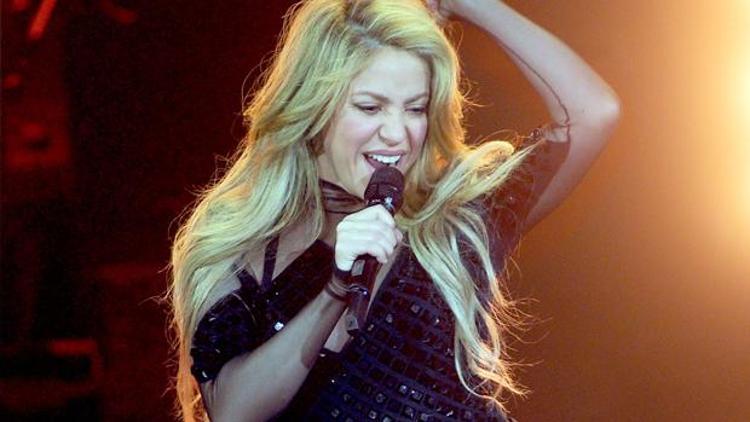 Shakiranın Loca adlı hiti çalıntı çıktı