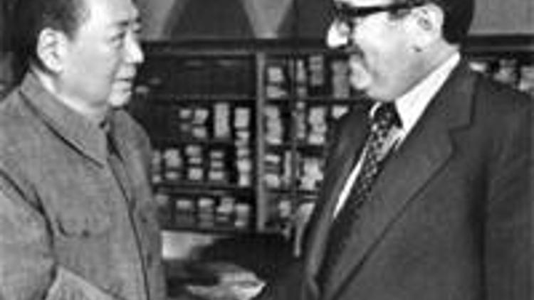 Mao’dan Kissinger’a 10 milyon kadın teklifi