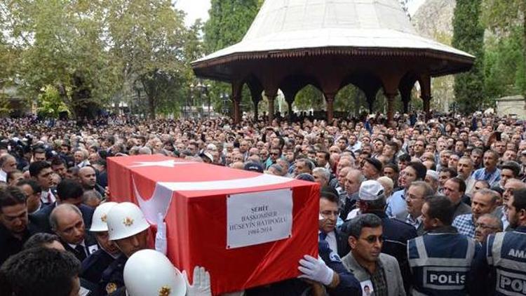 Şehit Başkomiser Hüseyin Hatipoğlu son yolculuğuna uğurlandı