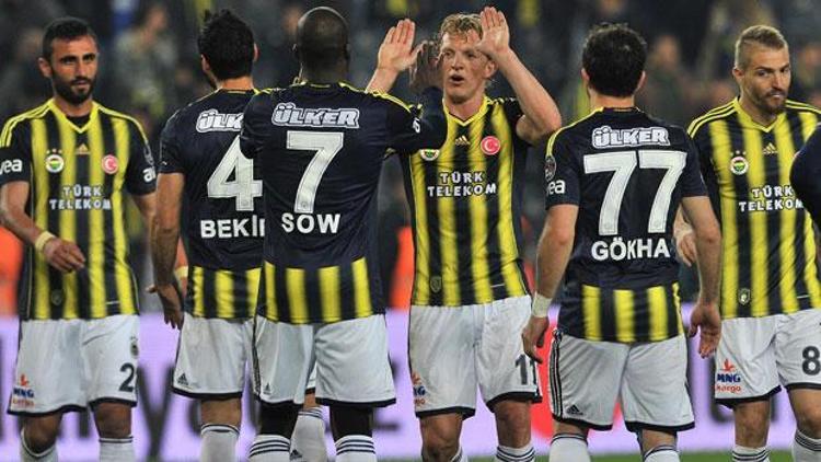 Eksik Fenerbahçe 3 puan peşinde