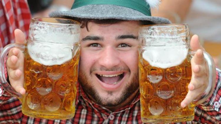 Bir haftada 3,2 milyon litre bira tüketildi