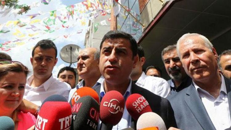 Demirtaş: Urfada polise saldırı kirli provokasyon kokuyor