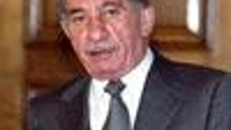 Former Greek Cypriot  leader Papadopulos dies at seventy-four