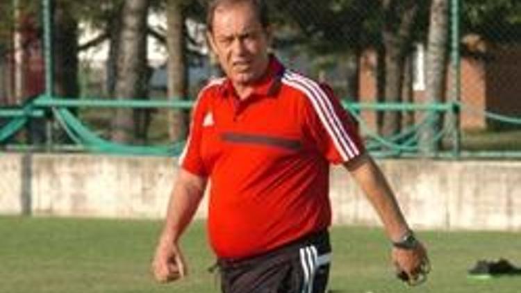 Adane Demirspor yeni sezonda iddialı