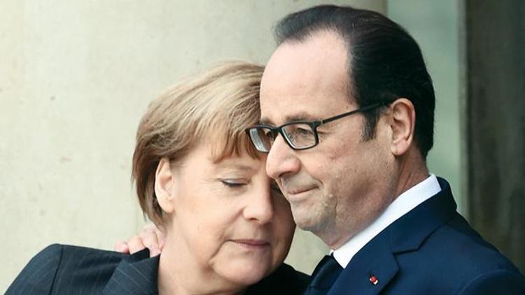 Hollande tek tek karşıladı