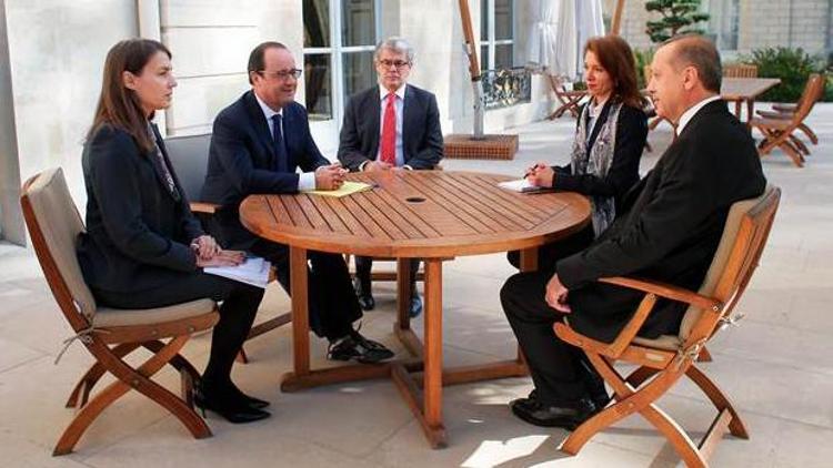Cumhurbaşkanı Erdoğan Pariste Hollande ile görüştü