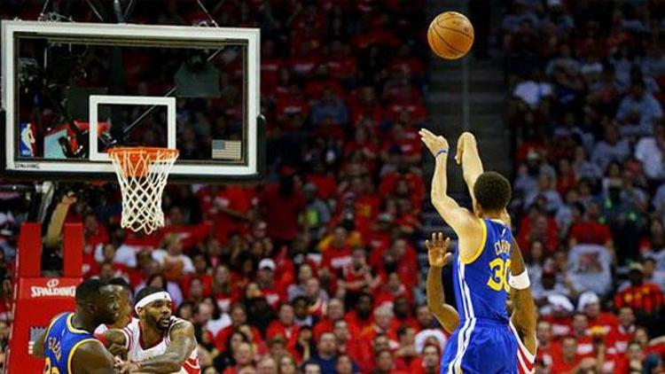 Golden State Warriors adım adım NBA finaline gidiyor