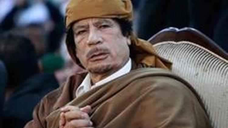 Fransız Senatör’den Lampedusa yorumu: Kaddafi’nin ölmesine üzülüyorum