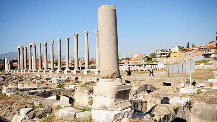 İzmir kenti dünyaya miras olmalı