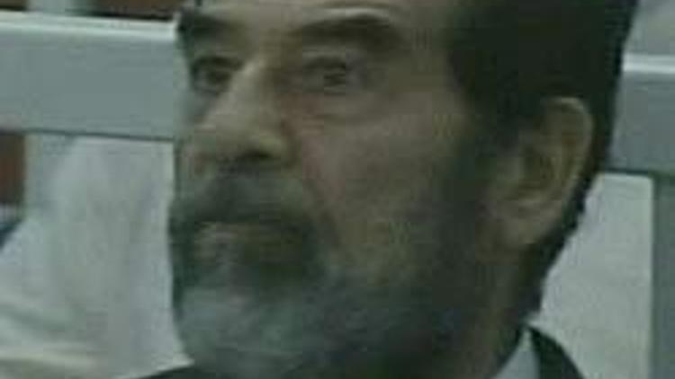Saddamın yargılanmasına başlandı