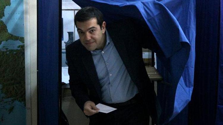 Uzmanlardan Yunanistan yorumları: Ekonomik olarak olumsuz olabilir, siyasal olarak olumlu