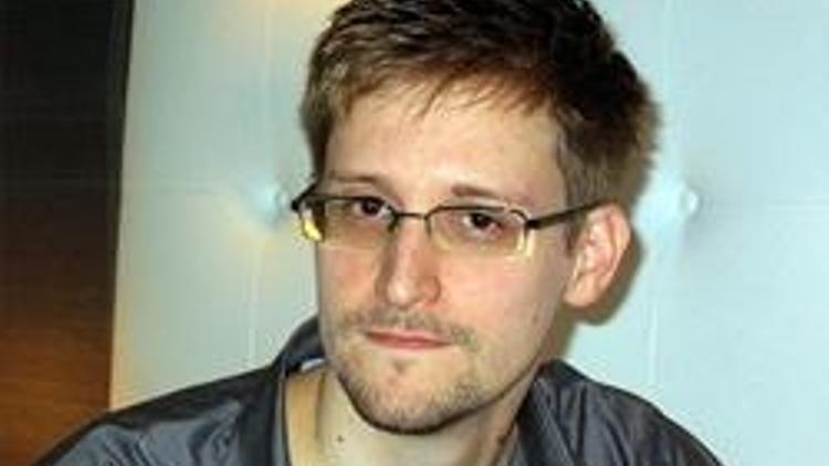 Ajan Snowden, Moskova havalimanında insan hakları zirvesi topluyor