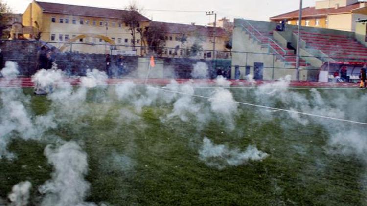 Seyircisiz Cizrespor-Gençlerbirliği maçında olay