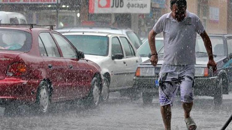 Makedonyada afet gibi yağmur