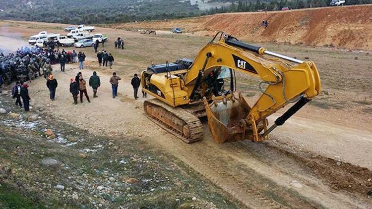 Kemalpaşadaki taş ocağı eyleminde olaylar çıktı