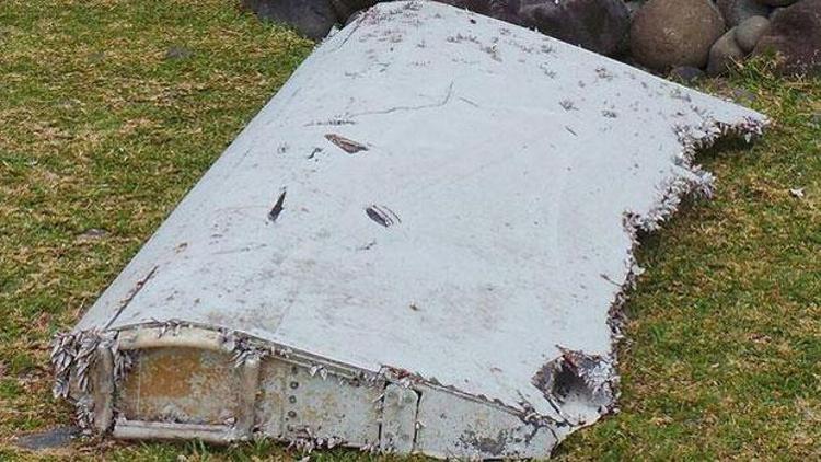 Malezya: Hint Okyanusunda bulunan parça kayıp uçağa ait