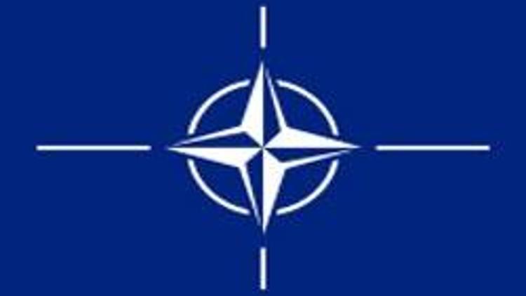 NATOda komuta devri