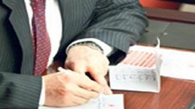 Oy vermeyen 7 isim AK Partili Kocanın kağıdında