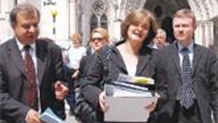 Chery Blair, İngiliz mahkemesinde ’KKTC ayrı devlet’ savunmasını yaptı