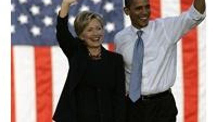 Obama mulls Clinton, Gates as cabinet fills out