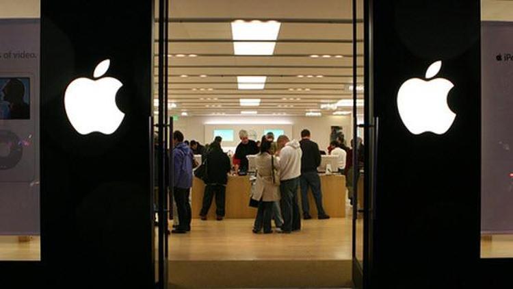 Apple online mağazasını kapattı