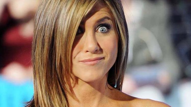 Jennifer Aniston hamile mi