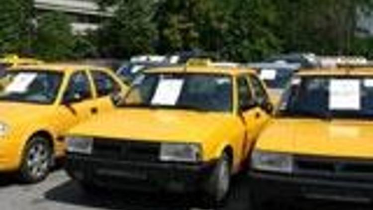 Minibüs ve taksi okul servisi ücretlerine zam geliyor