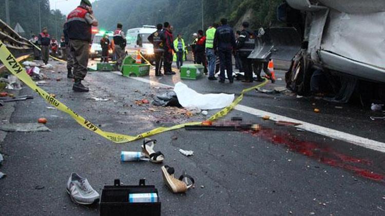 Bolu Dağında otobüs kazası: 7 ölü, çok sayıda yaralı
