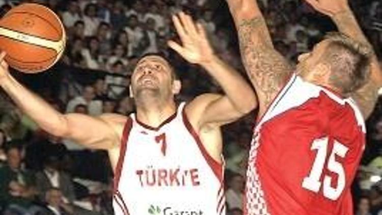 Nefesimiz yetmedi: 82-77