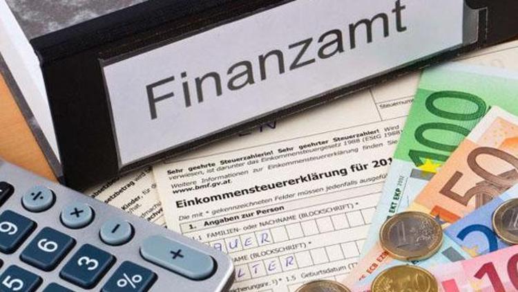 Almanyada vergi kaçıranlar kendini ihbar etmeye devam ediyor