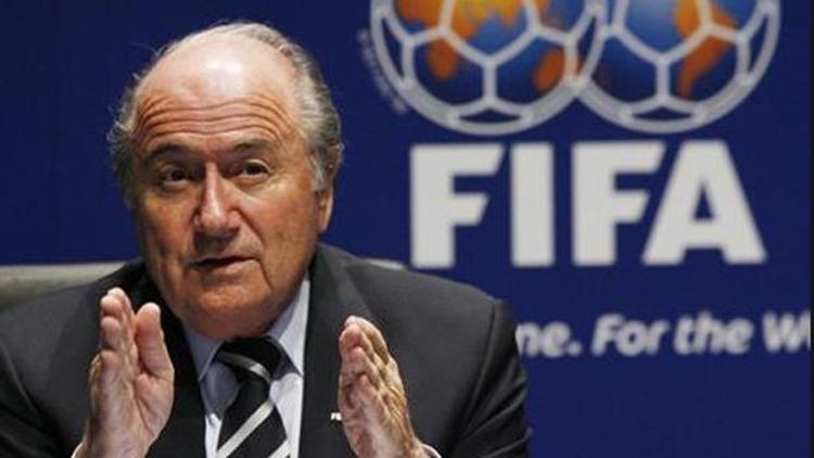 UEFA’dan Blatter’e oturma eylemi