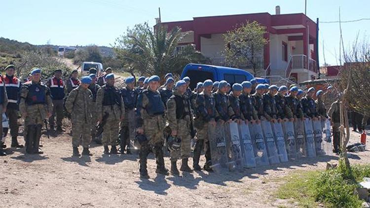 Urla villalarına jandarma ablukası