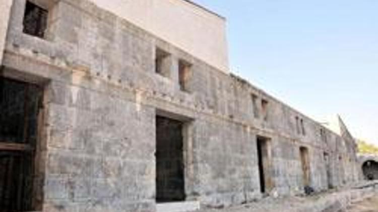 Antalyada bakanlık ödemeyi kesince müze inşaatı durdu