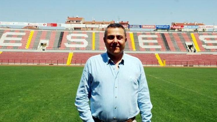 Eskişehirspor Başkanı Hoşcandan taraftara mesaj