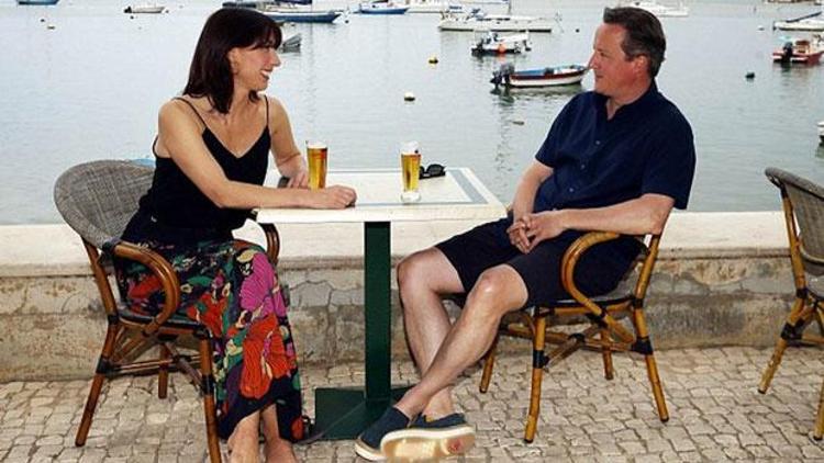 David Cameronın umudu zayıflatan ayakkabılarda