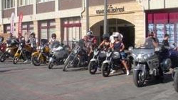 Uşaka yeni motosiklet kulübü