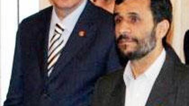 Erdoğan, Ahmedinecad ile görüştü