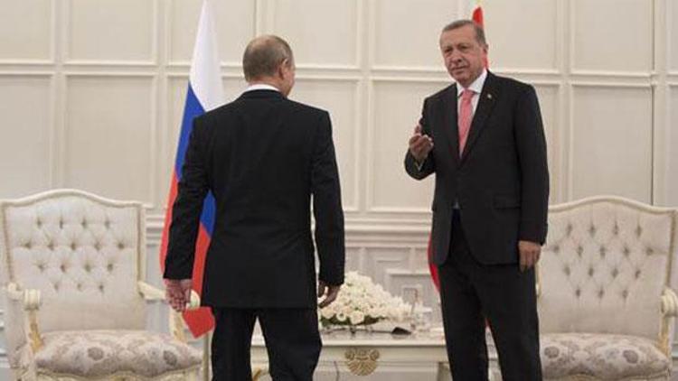 Rusya lideri Putinin Cumhurbaşkanı Erdoğanı beklettiği iddiasına yanıt
