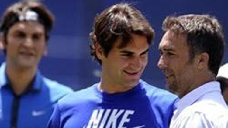 Federer futbolu çok sevdi