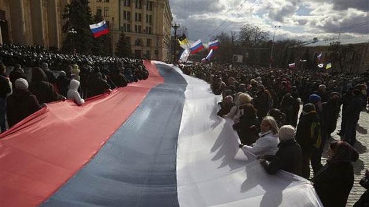 Kırım bağımsızlık ilan edip, Rusyaya başvurdu