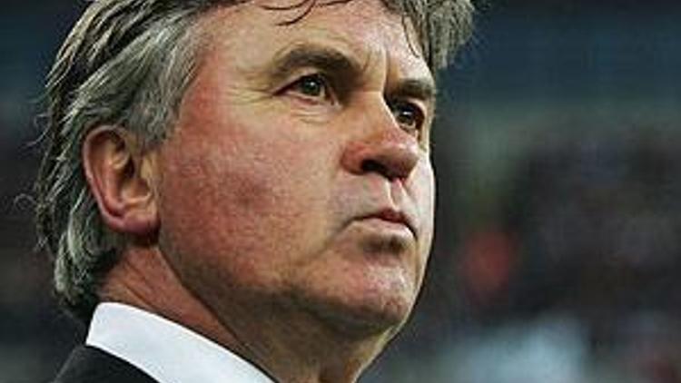 Hiddink devam edecek