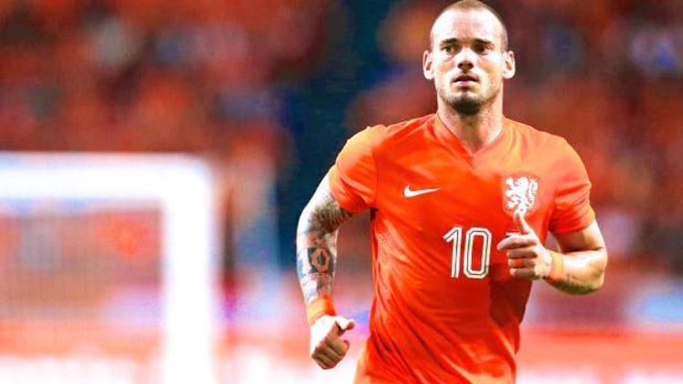Wesley Sneijder Hollandanın aday kadrosuna davet edildi