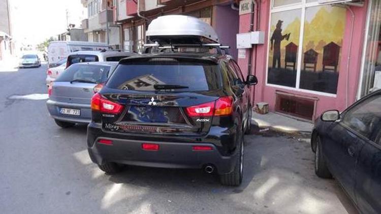 Türk işçiye ait otomobilin, Alman plakasını çaldılar