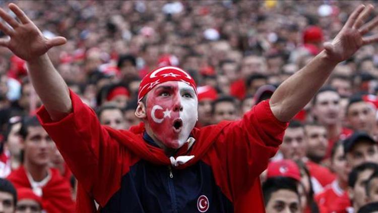 Türkiye - Çek Cumhuriyeti maçı hangi kanalda, saat kaçta oynanacak (EURO 2016)