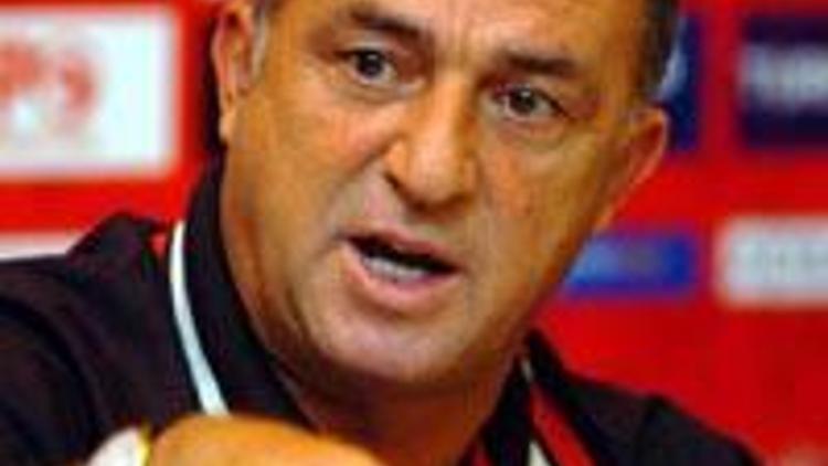 Fatih Terim, Hakan Şükür sorusuna çok kızdı