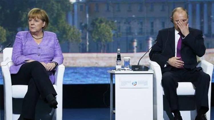 Merkel: Hiçbir gerekçe Kırım’ın işgalini meşru kılamaz