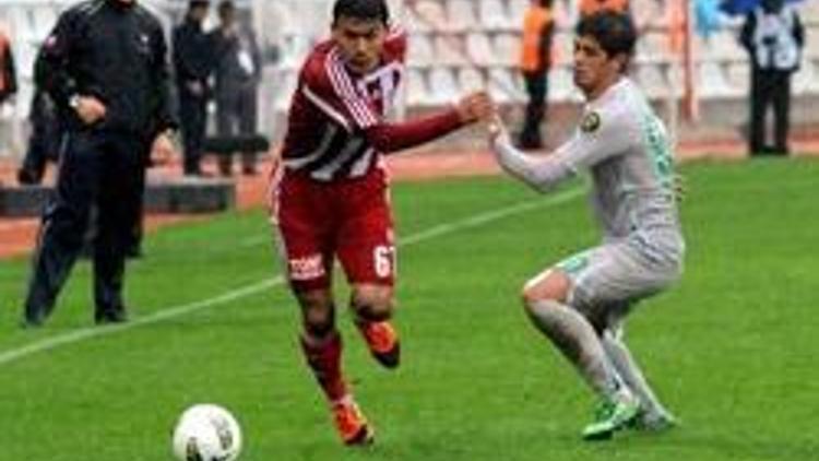 Sivasspor Timsah avladı